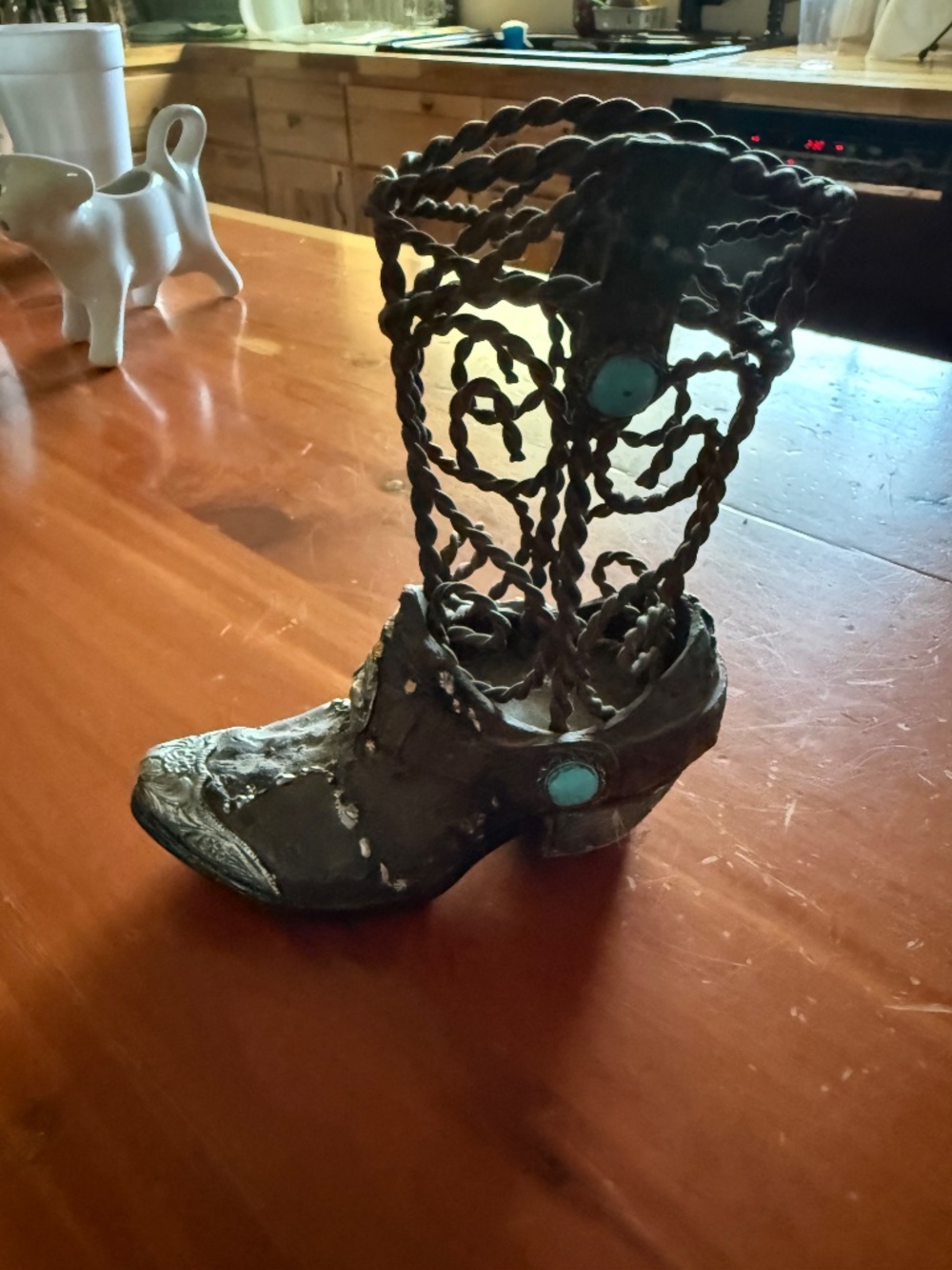 Western Resin metal cowgirl boot vase LN - Picture 2 of 5